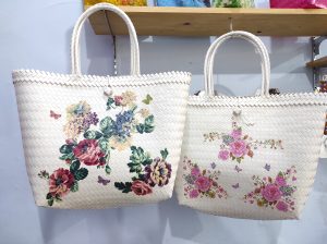 Tas Anyaman Decopage